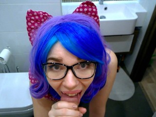 Hungry Cosplay Teen Sloppy Blow-Job Sperm Eating