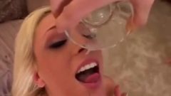 Eating Jizz From Her Asshole In Reverse